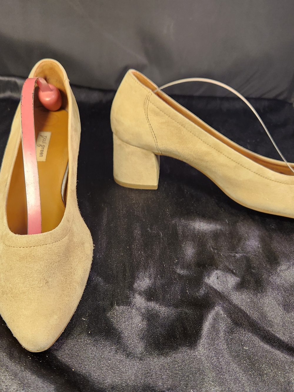 Paul Green Beige Suede Pointed Toe Women's Pumps SUPER SOFT SZ US 7 - Picture 6 of 9